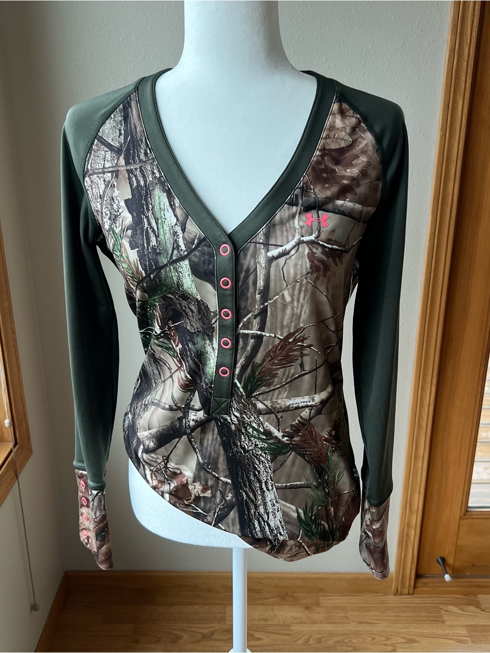 Under Armour Realtree Camo Shirt M Fitted ColdGear Scent Control Hunting Y2K